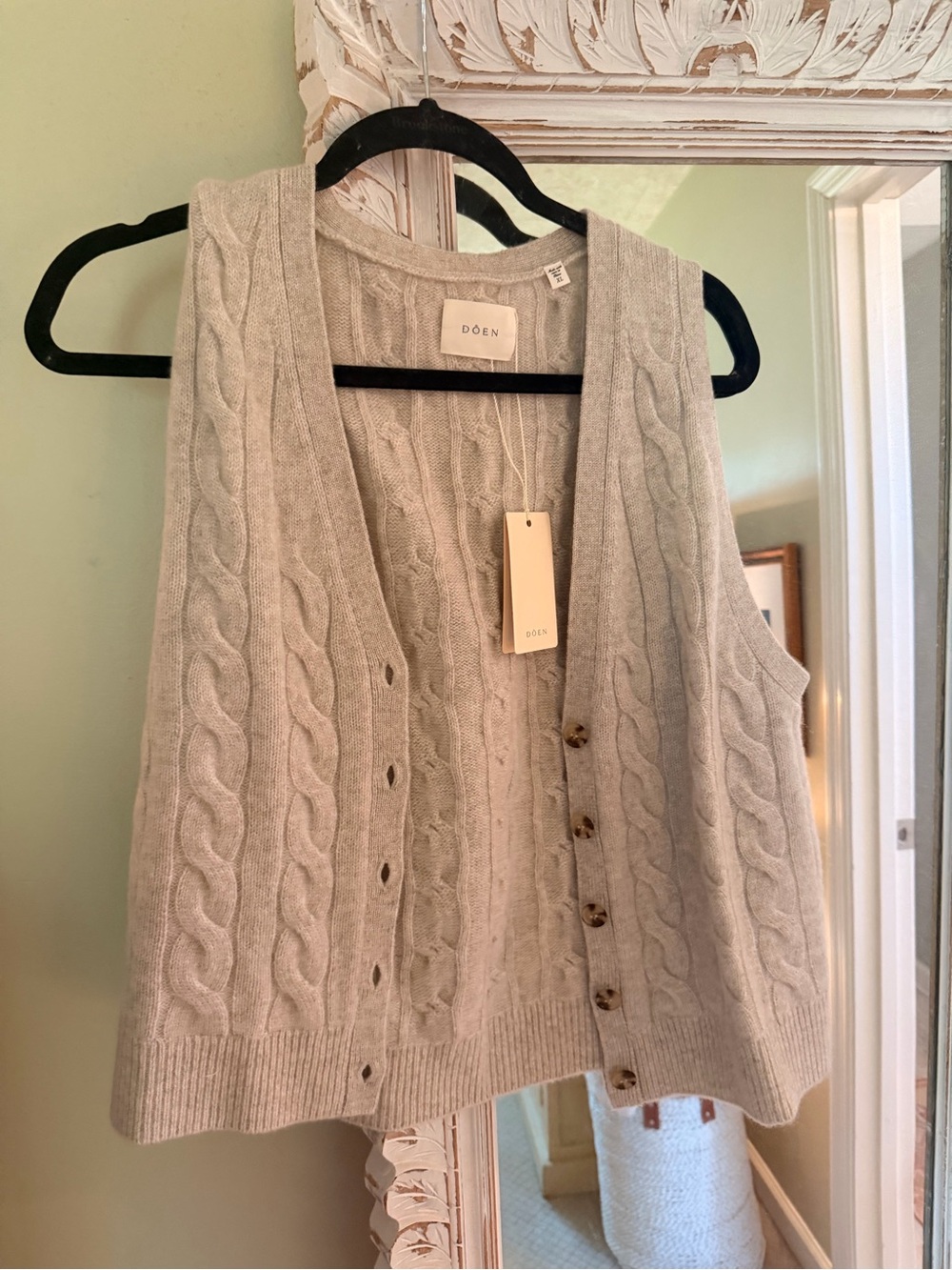 Alberta Cashmere Vest Cottage Doen - Picture 5 of 9